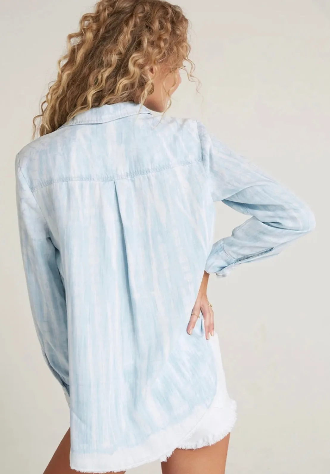 Bella Dahl Fray Hem Flowy Button Down