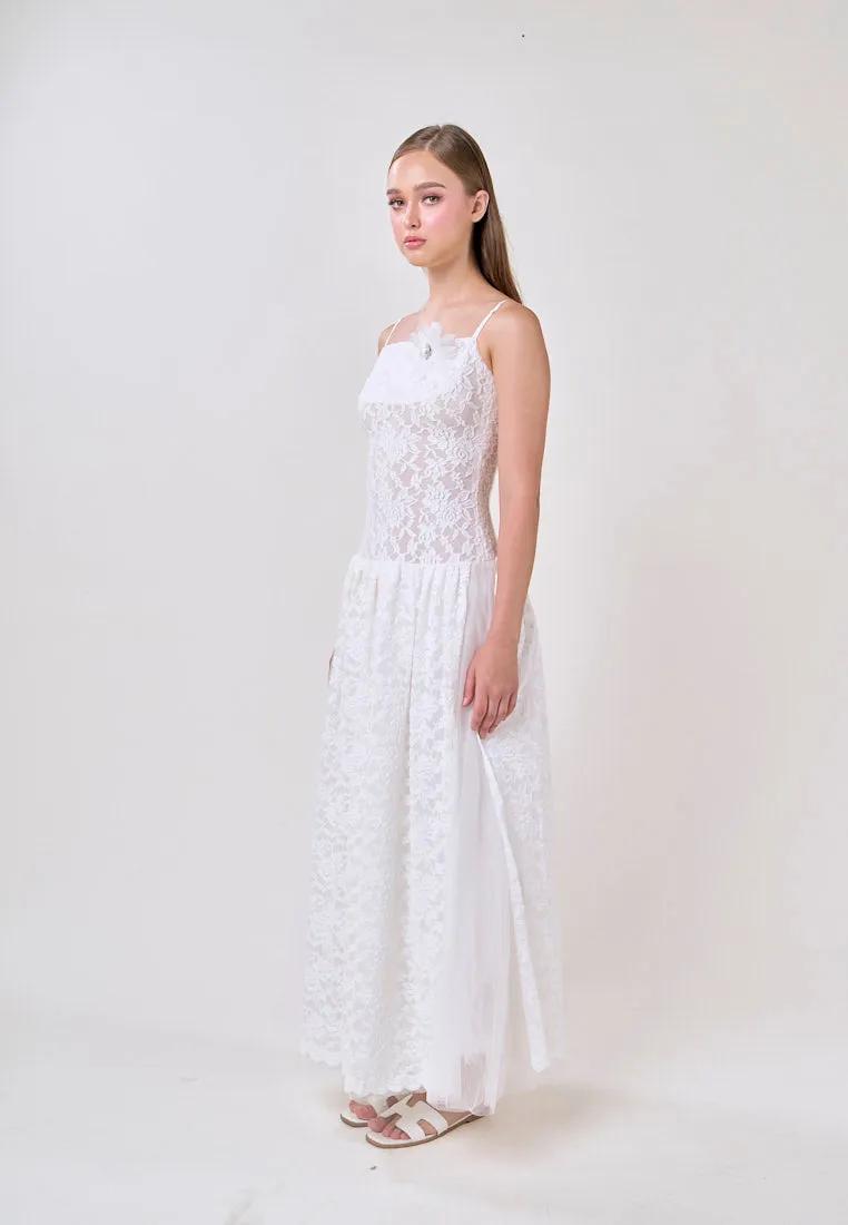 Emryn White Sleeveless Flower Lace  Maxi Dress