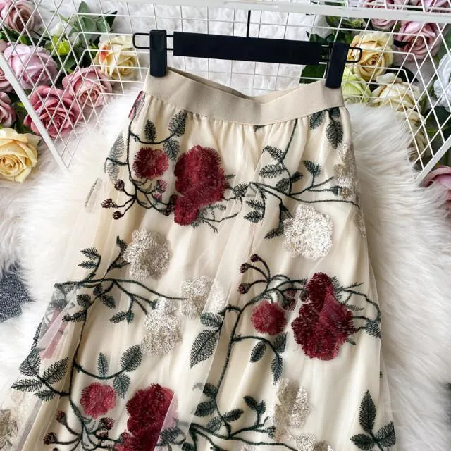 Floral embroidered Skirt