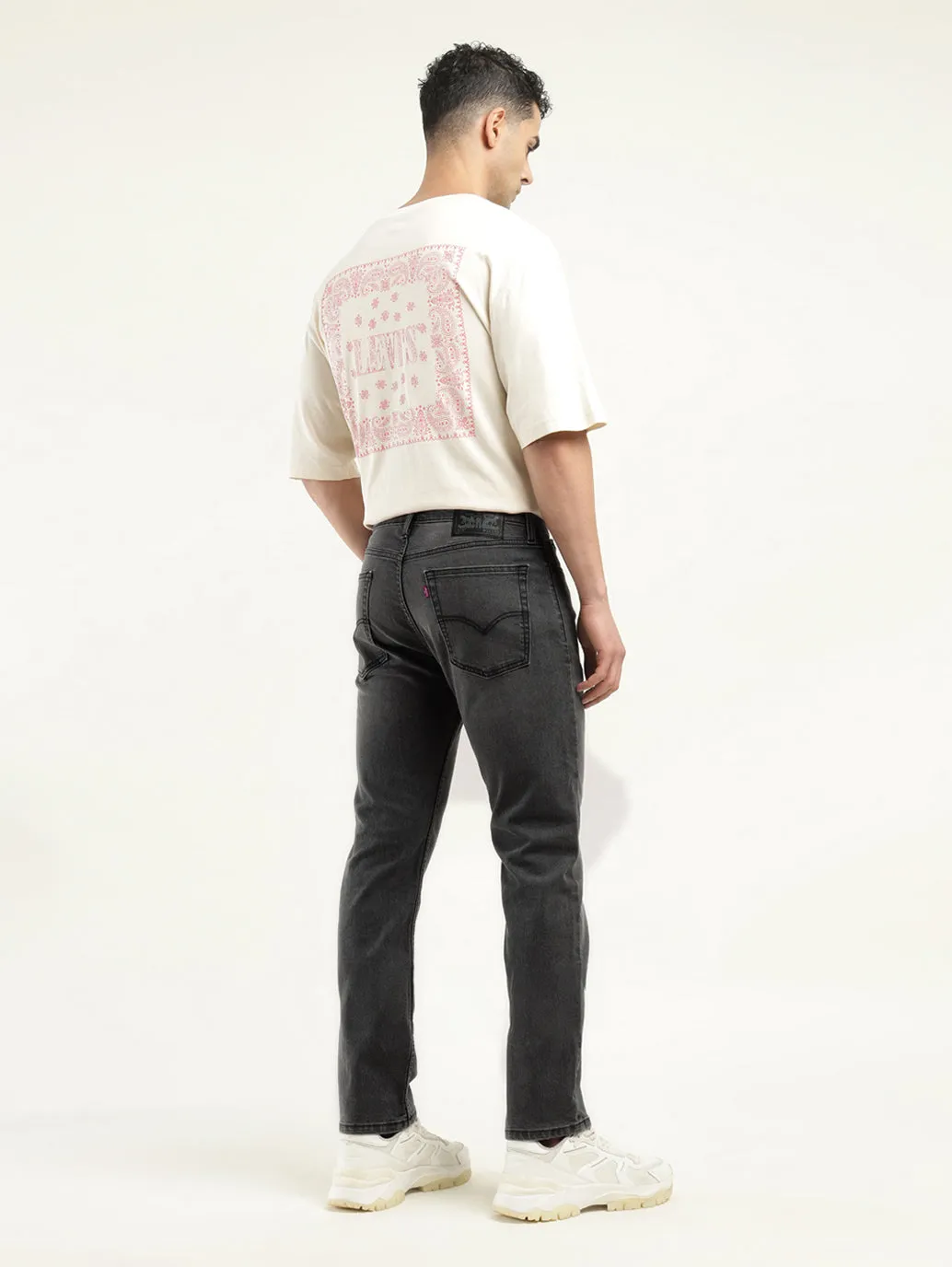 Men's 513 Black Slim Fit Mid Rise Jeans