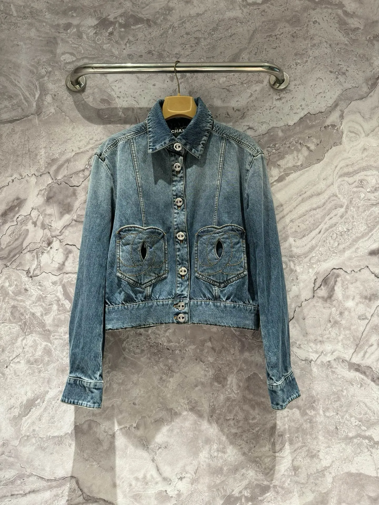 New logo embroidered pocket denim jacket