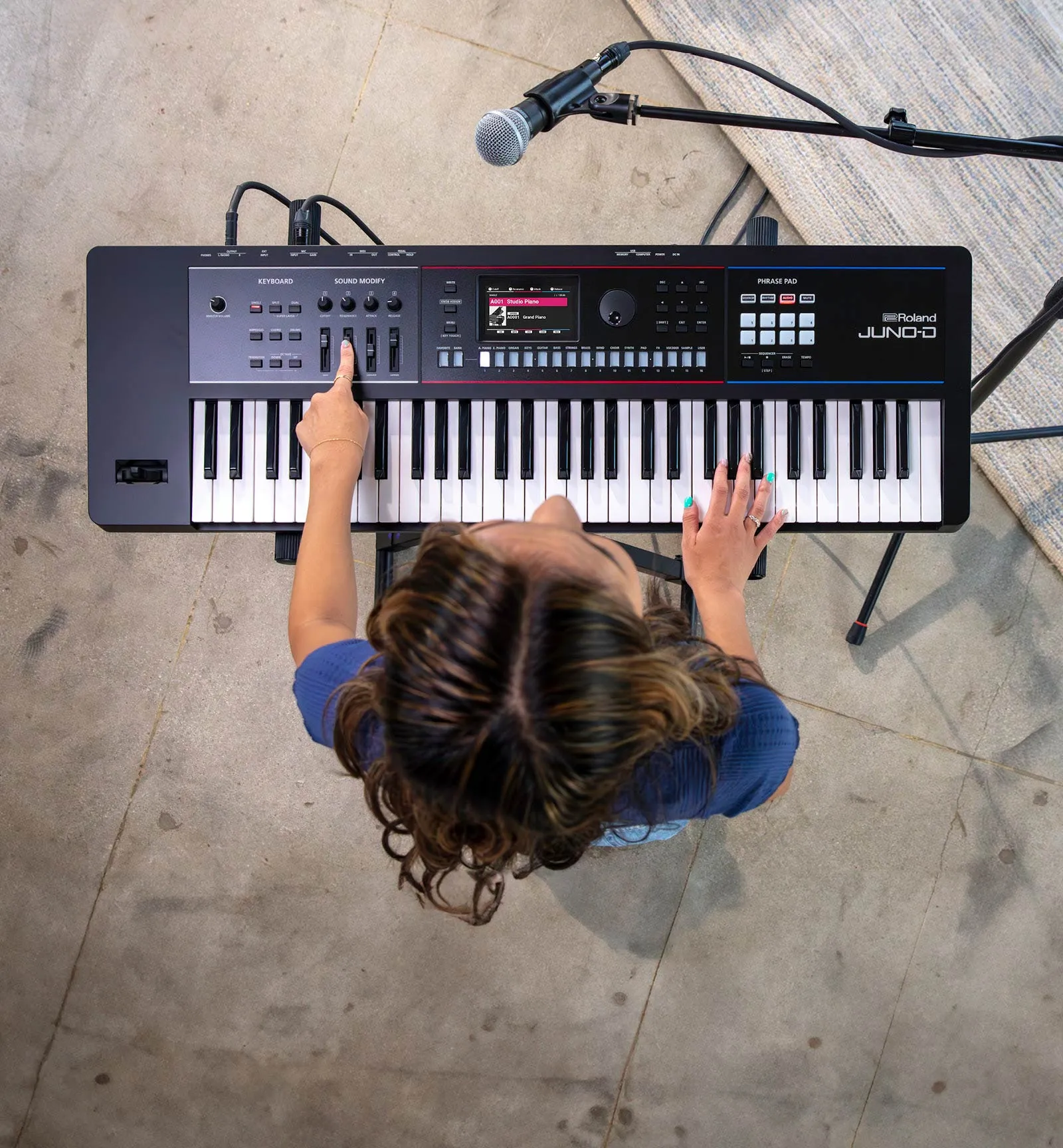 Roland JUNO-D6 Performance Synthesizer Keyboard (61 keys)