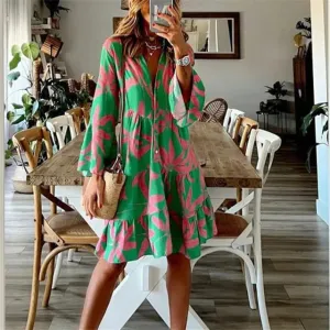 Stilvolles und vielseitig kombinierbares Sommerkleid
