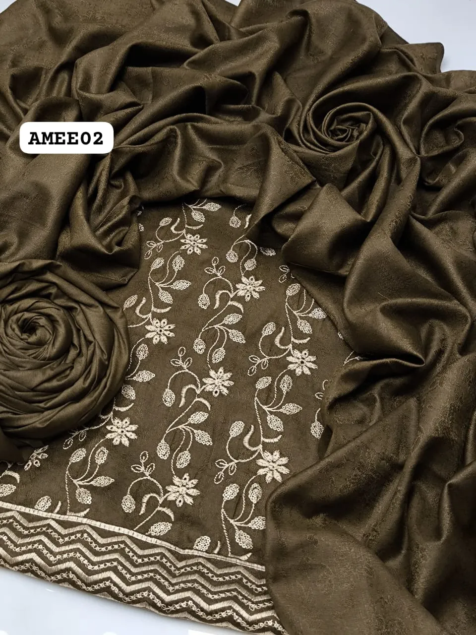 Stuff Dhanak Wool JacquardFront Heavy Jall Sequence Embroidery Shirt And Jacquard Design Shawl And Khaddar Plain Trouser 3PC Dress