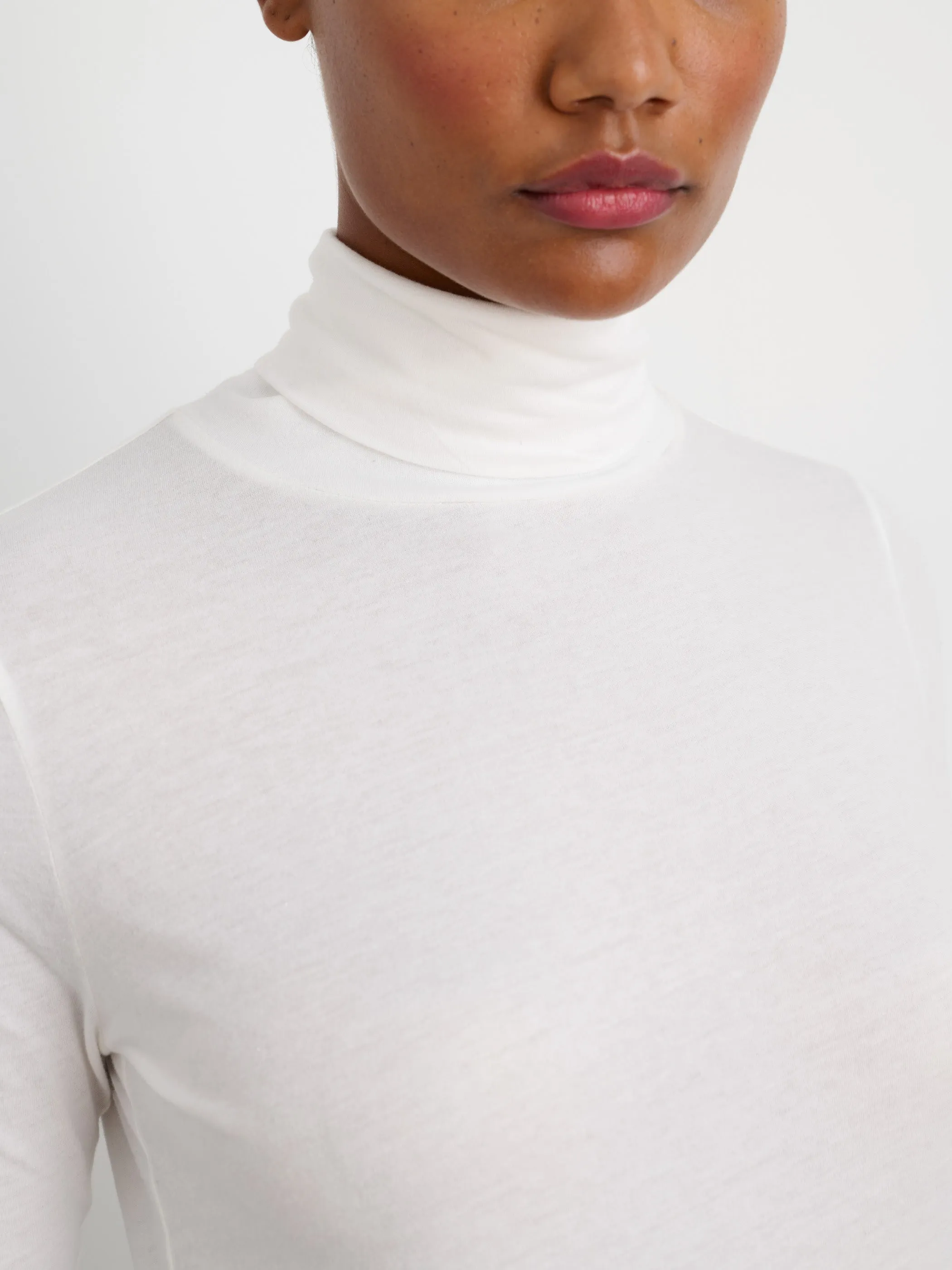 Women | Turtleneck | 40s Jersey White